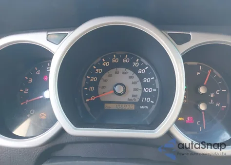 2004 Toyota 4Runner Sr5 V6 z USA, uszkodzony, nr VIN JTEBU14R640046476